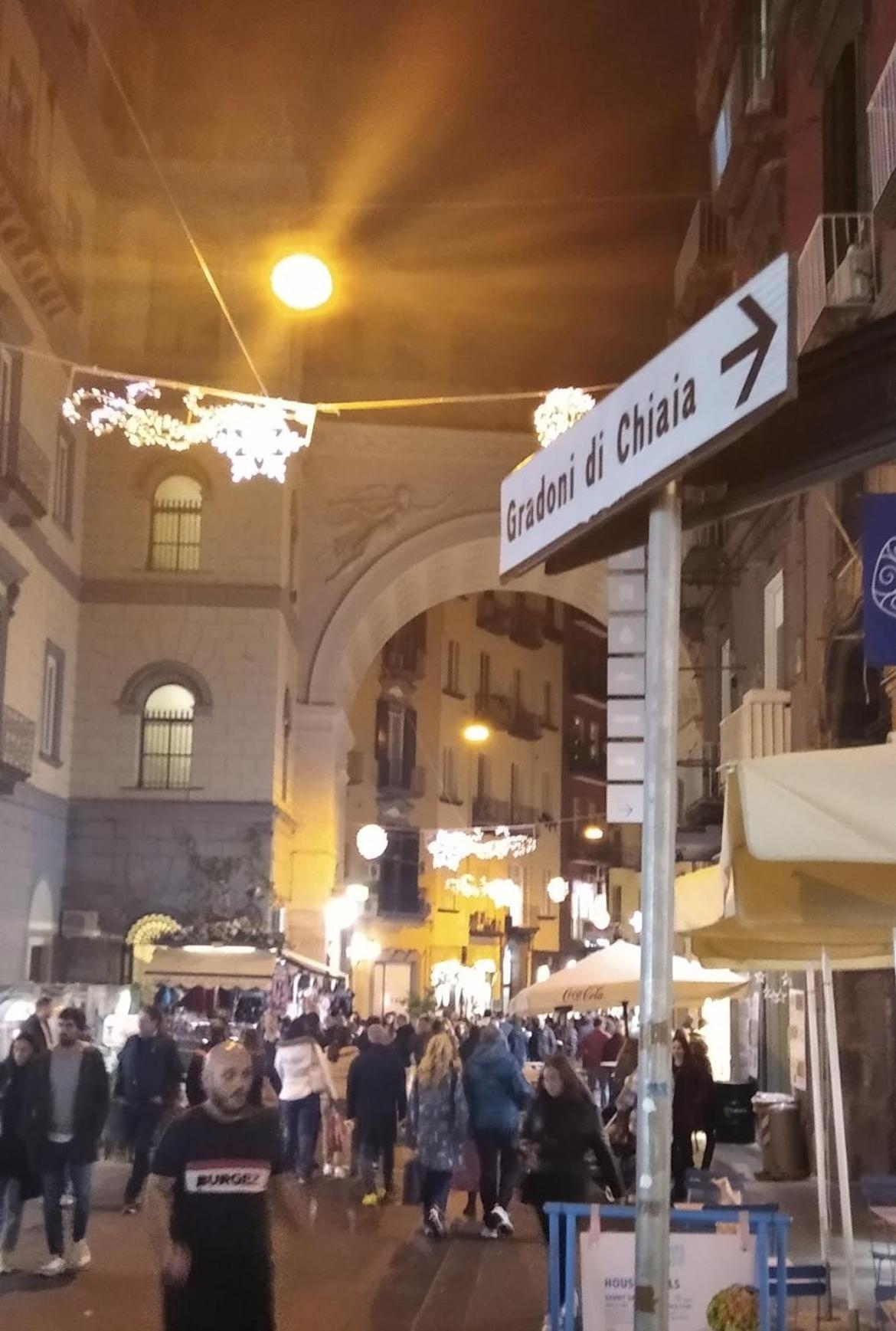 Anni Apartment Chiaia Napoli Bagian luar foto