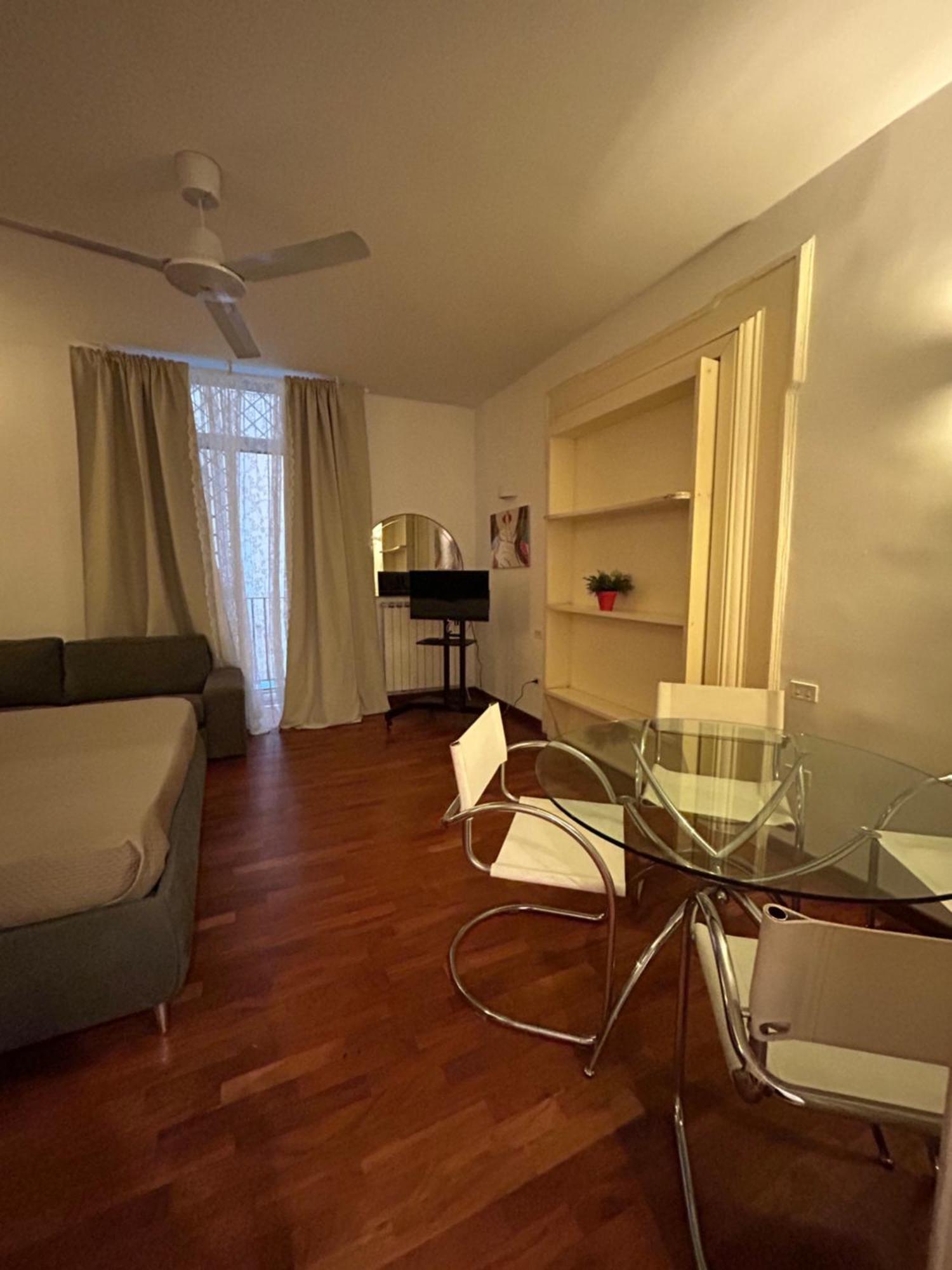 Anni Apartment Chiaia Napoli Bagian luar foto